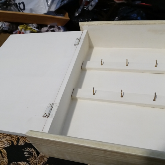 🏤WOODEN🔑KEYBOX FARMER STYLE🐻 - Picture 10 of 10